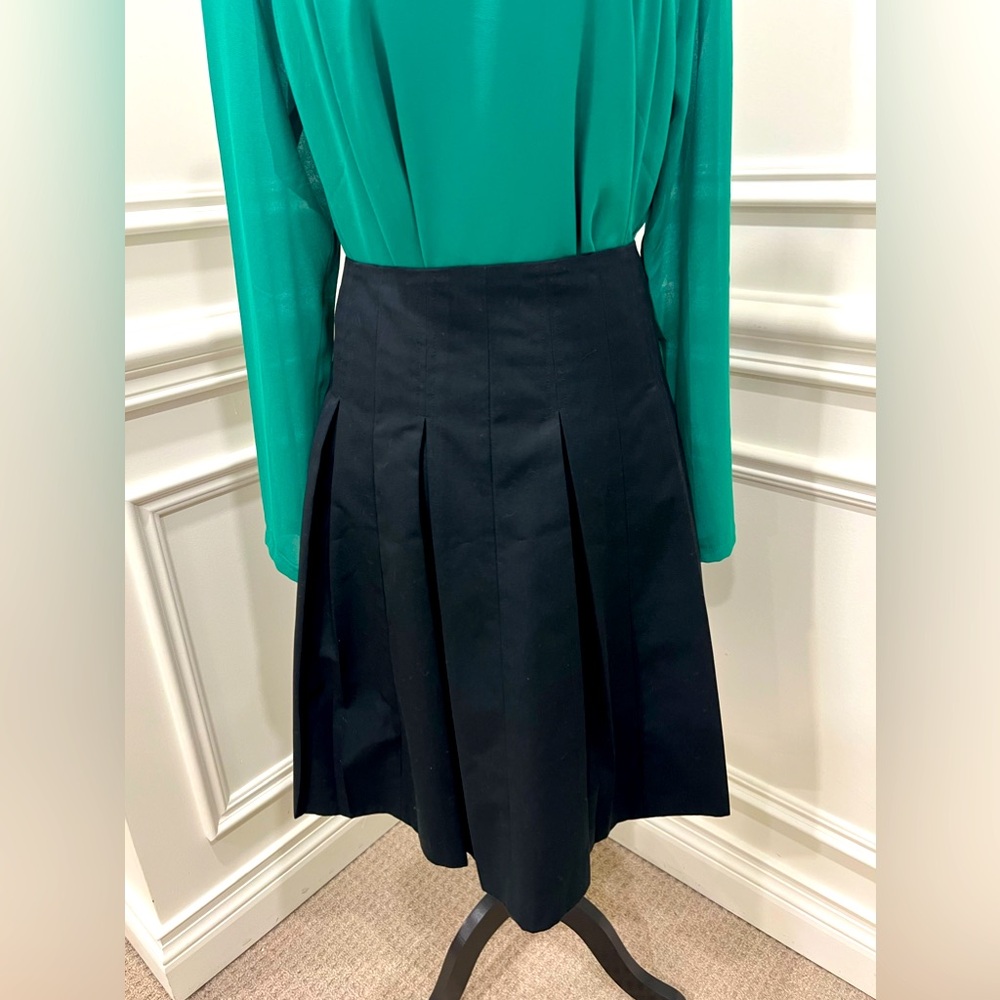 $10 ITEM Hazel green blouse size M